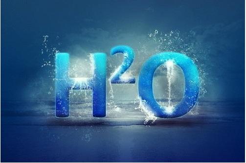 隨著健康意識(shí)的普及和提高，凈水器行業(yè)將迎來(lái)新的發(fā)展機(jī)遇??