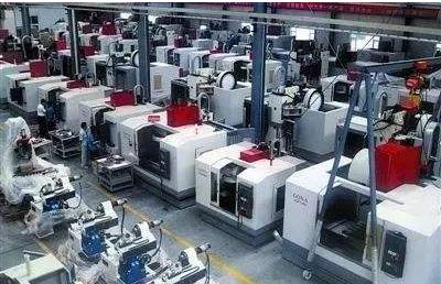 “更精密、更高速、更高效、更智能化、規(guī)模更大”將是我國(guó)機(jī)床行業(yè)的發(fā)展方向