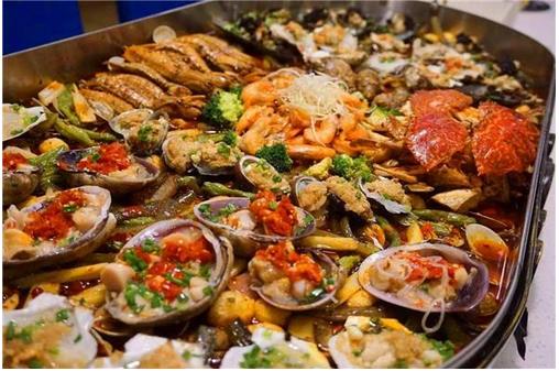 隨著人們需求量不斷地增加，海鮮行業(yè)未來(lái)發(fā)展?jié)摿薮?